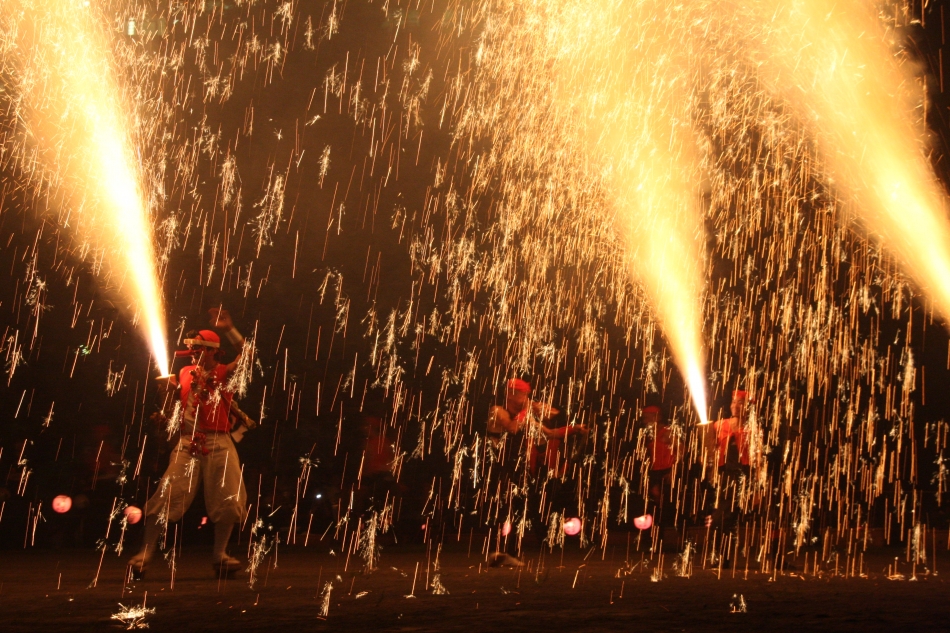 納涼花火大会の手筒花火の画像