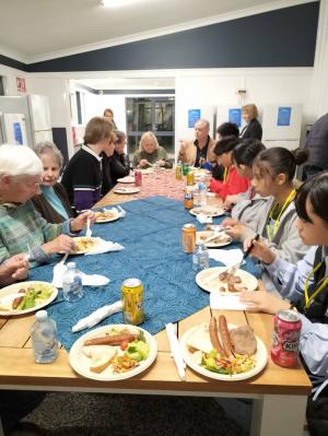 ウェルカムバーベキューの様子