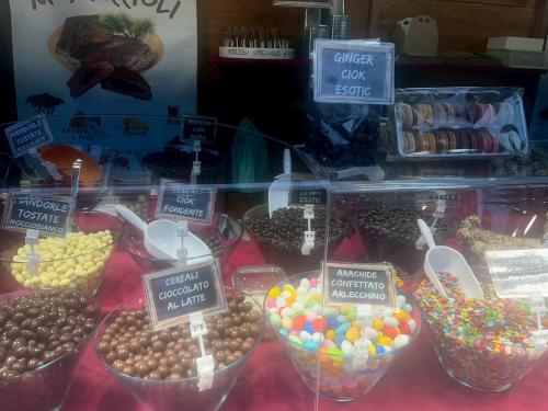 チョコレートコーディングナッツ