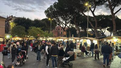 来場者　夕暮れ